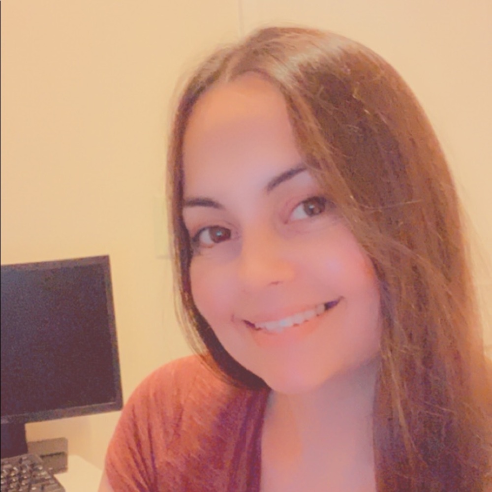 Meet your Posher, Ashley